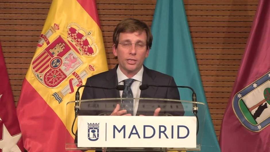 Almeida llama a los madrileños a ser "solidarios" con Ucrania