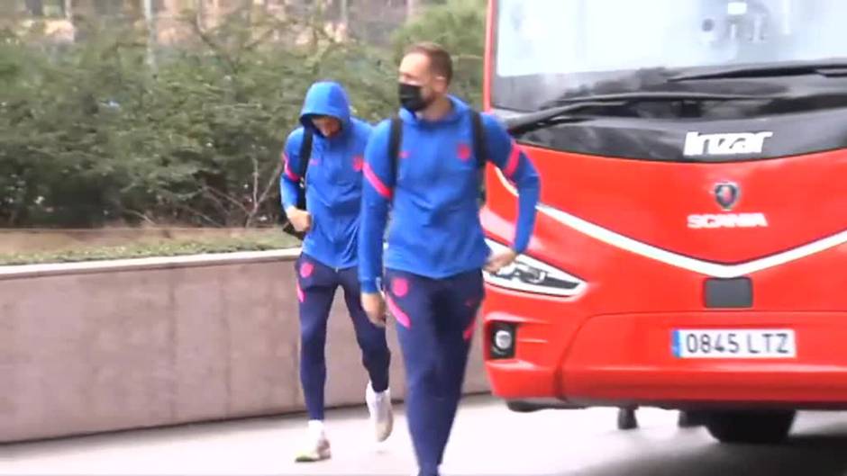 El Atlético buscará esta noche la victoria ante el Cádiz