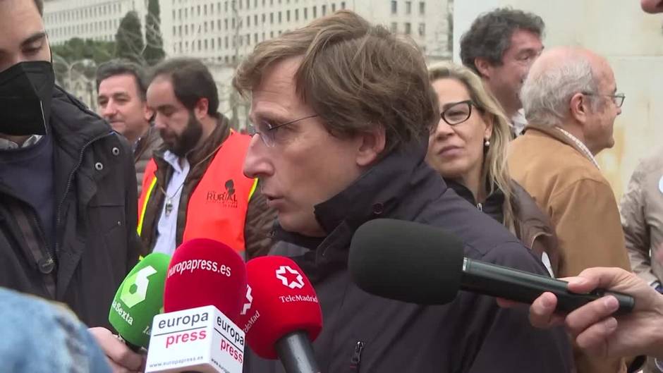 Almeida reclama a Sánchez que tome medidas en el campo