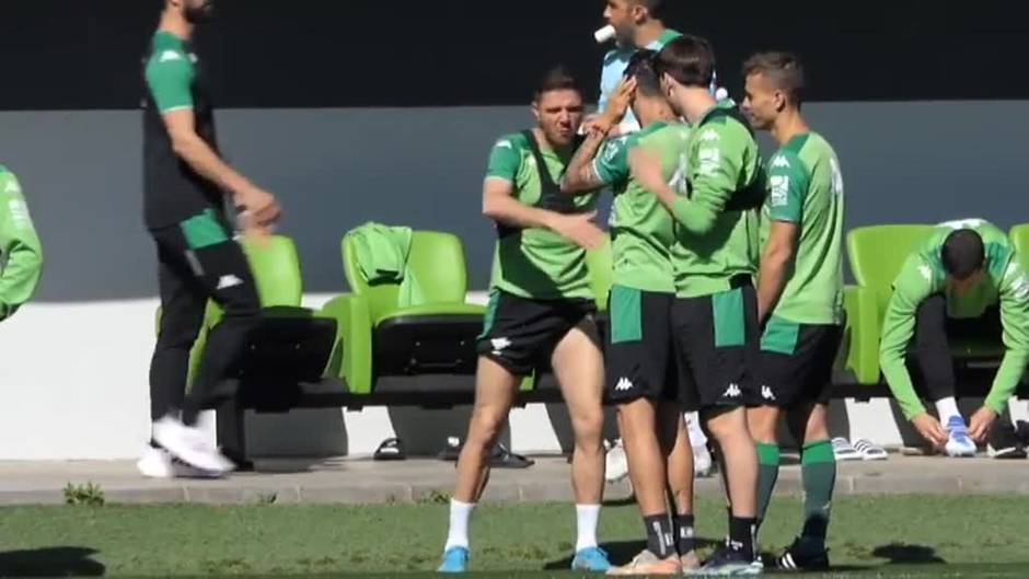 Pellegrini avisa: "Si alguno juega pensando en la final creo que no sería bueno"