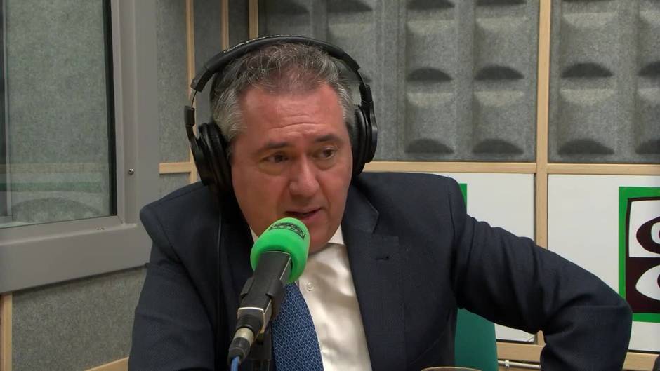 Espadas, "convencido" de que Muñoz será el candidato del PSOE a gobernar Sevilla
