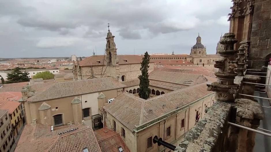 Visita al itinerario 'Ieronimus' en las torres de la Catedral de Salamanca