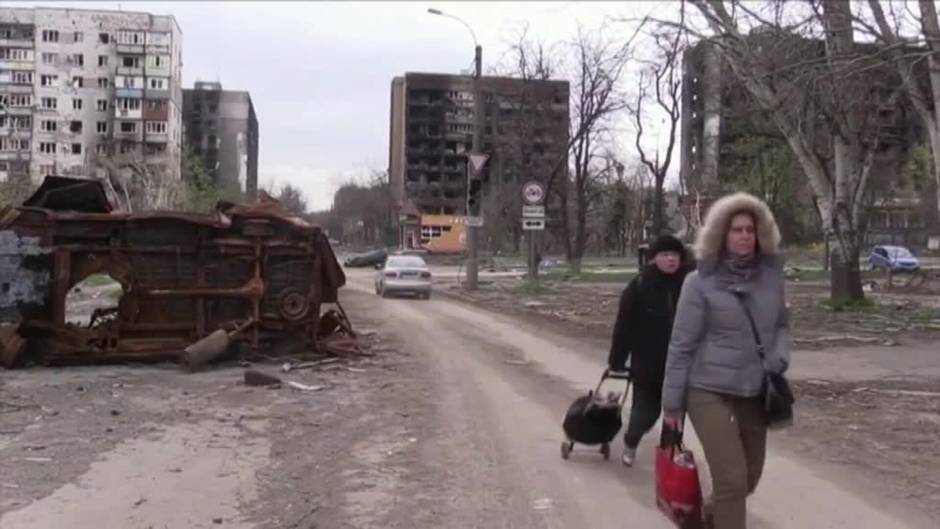 Una familia ucraniana viaja desde Mariúpol hasta Serbia para escapar de la guerra