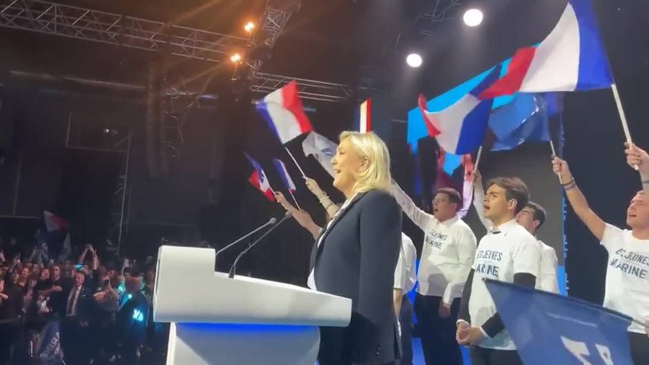 Macron y Le Pen enfrentan sus posturas de Francia y Europa en el cierre de campaña
