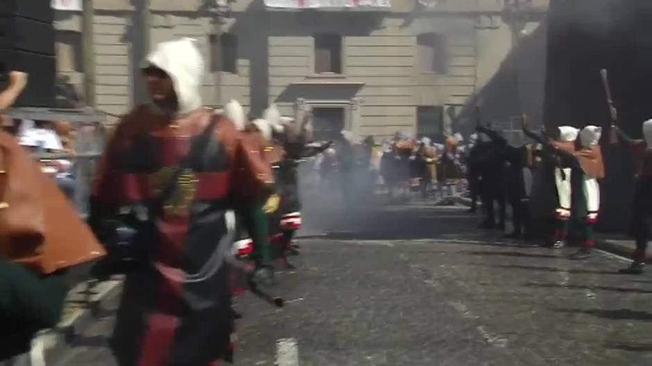 El ensordecedor 'Alardo' vuelve a las calles de Alcoy