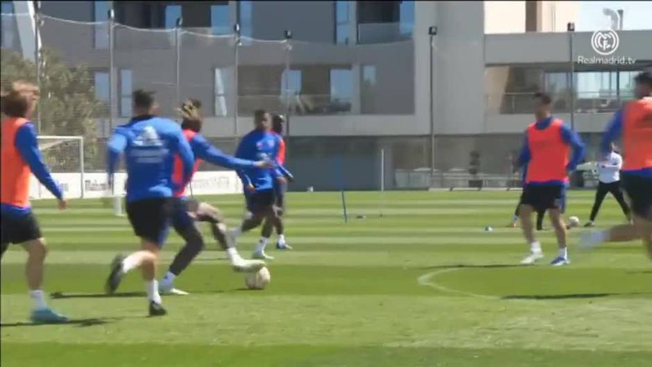 Nueva sesión de entrenamiento del Real Madrid para preparar el partido contra el Manchester City