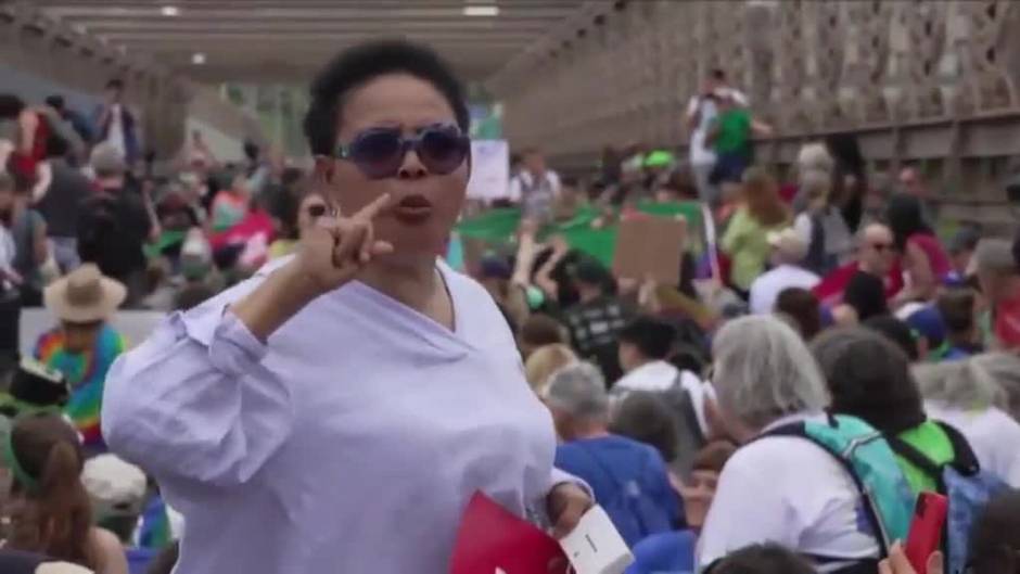 Masiva manifestación en Nueva York a favor del derecho al aborto