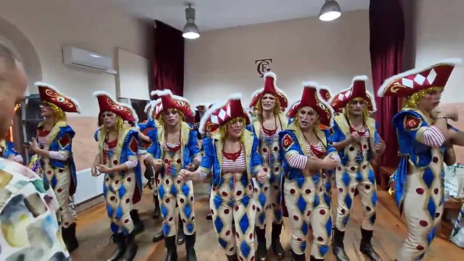 Así suena la comparsa Después de Cádiz, ni hablar en camerinos