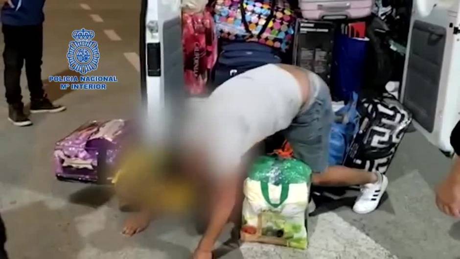 Interceptado el piloto de una patera cuando intentaba regresar de forma clandestina a Marruecos