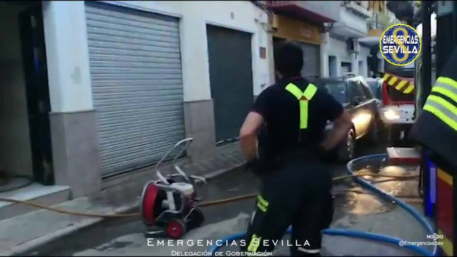 Un hombre fallece en el incendio de su vivienda en Triana