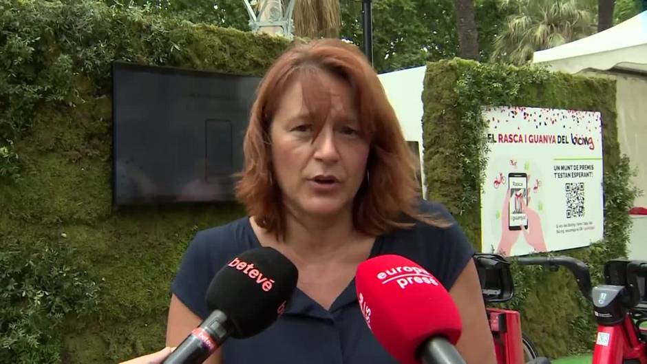 Laia Bonet reivindica en la fiesta de la bicicleta la apuesta de Barcelona por el vehículo