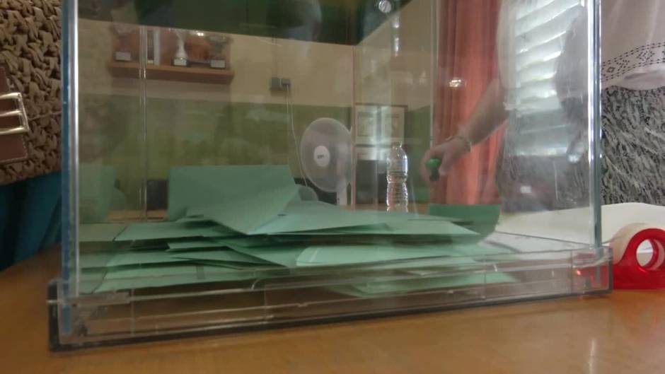 La participación en Andalucía a las 18:00 de la tarde cae dos puntos con respecto a 2018