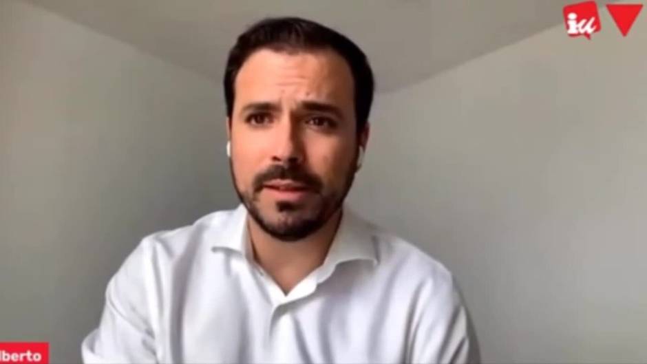 Garzón avisa al PSOE del gran error de "comprar" el marco "militarista" del PP