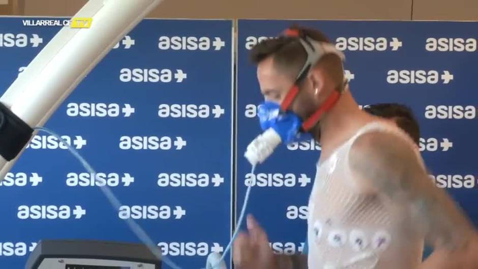 Morales ya conoce a sus nuevos compañeros del Villarreal