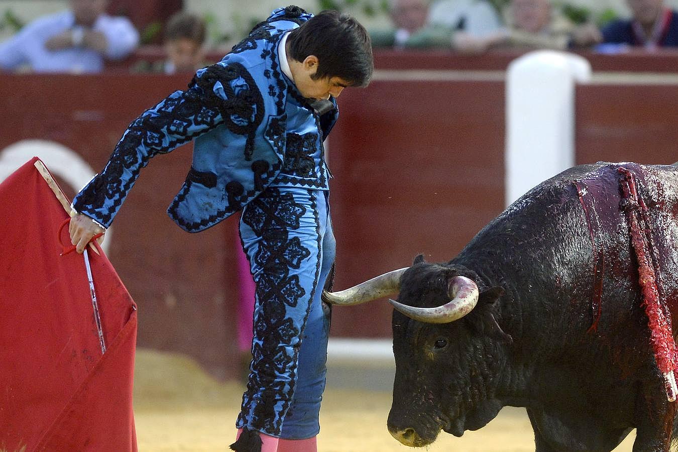 Miguel Ángel Perera, del triunfo a la sangre