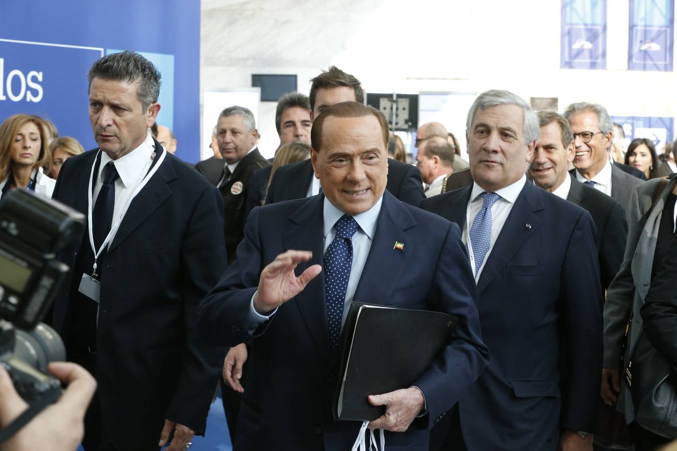 Silvio Berlusconi llega al Congreso del PPE. 