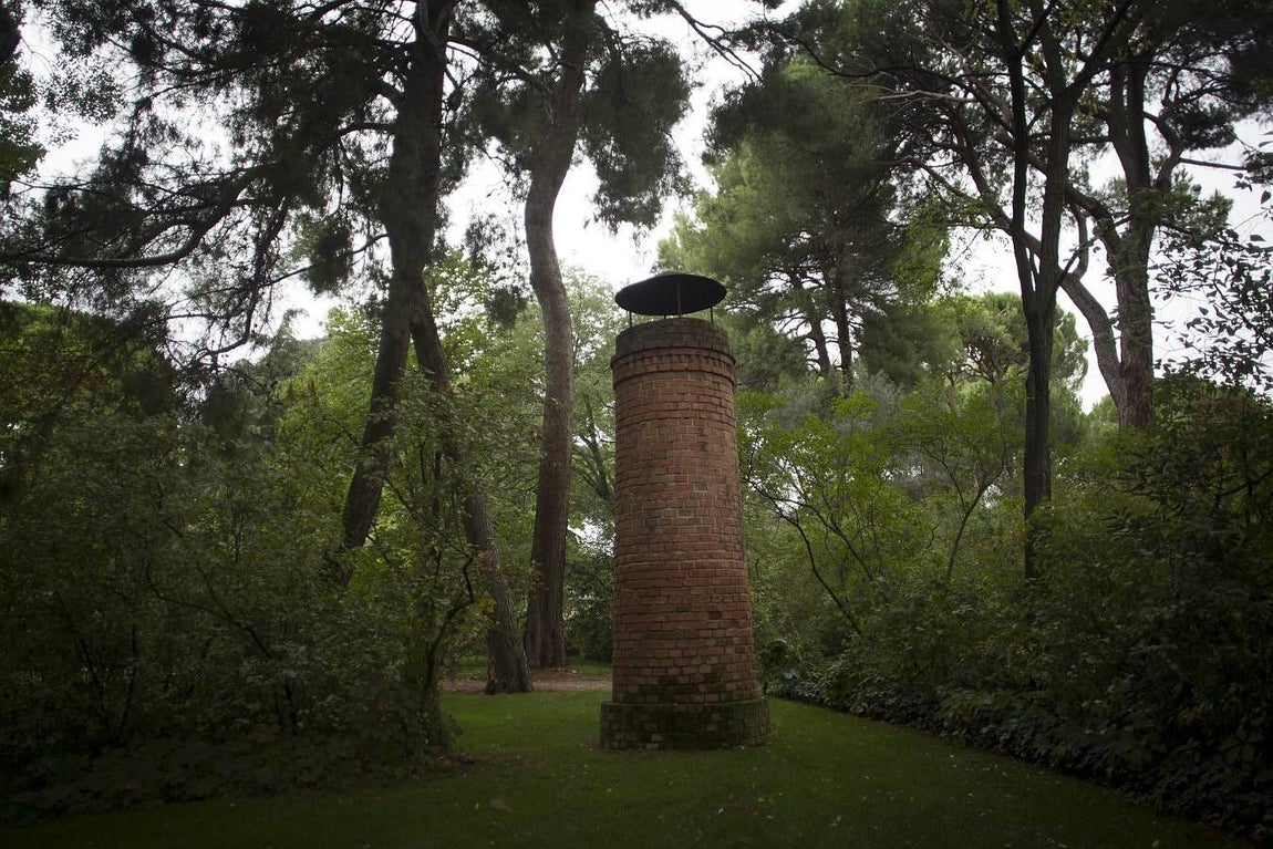 5. Al parque se le atribuyen referencias inglesas, francesas e italianas, de las cuales son reflejo de las influencias artísticas de los diseñadores del parque