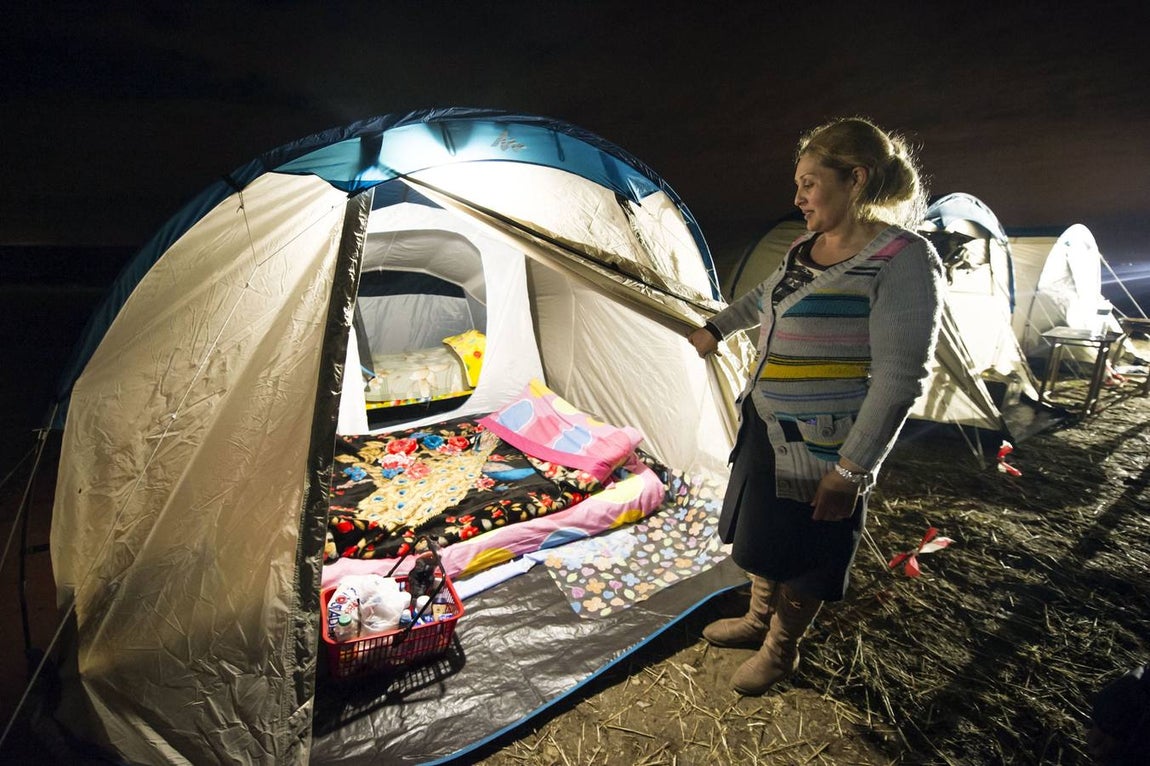 Interior de una de las tiendas de campaña. 