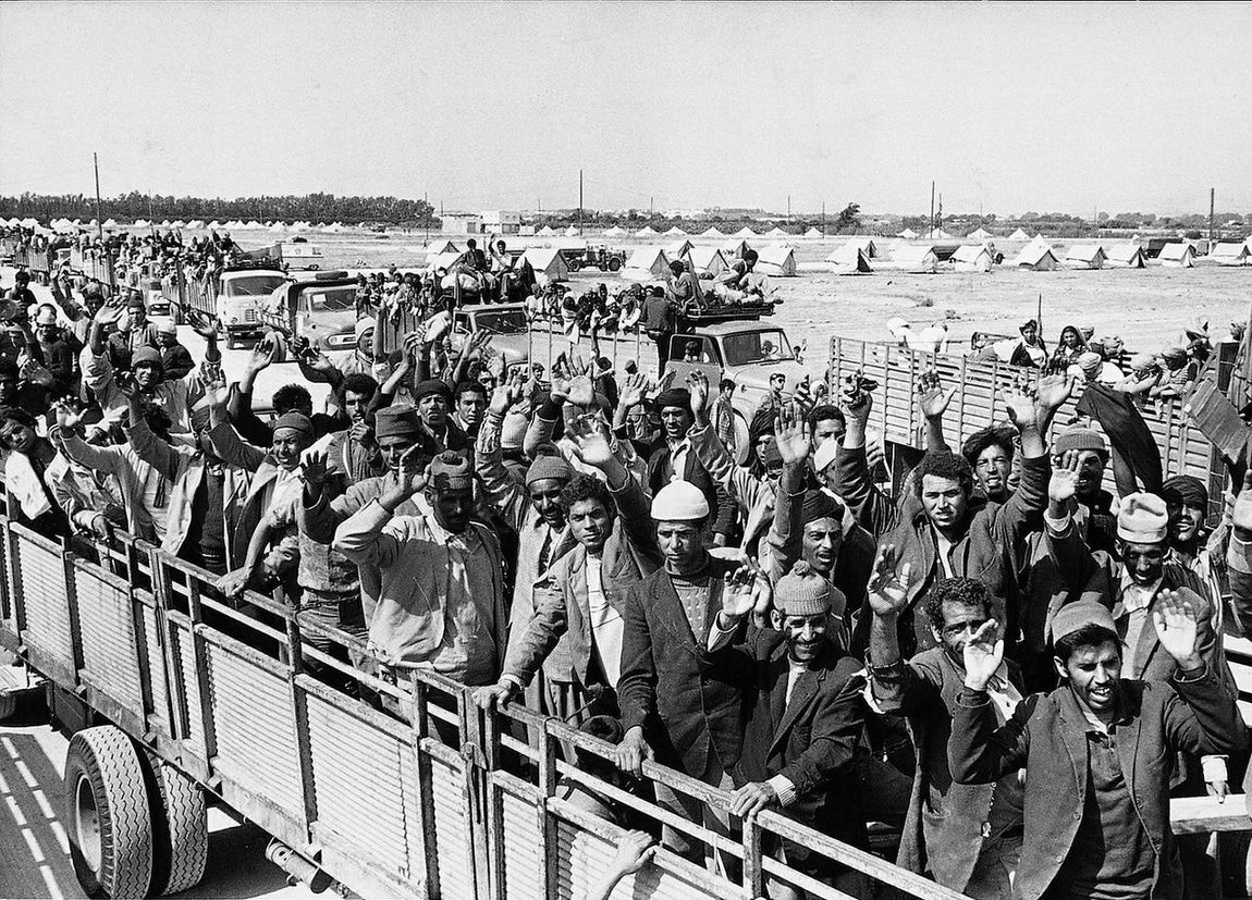 40 años de la Marcha Verde, en imágenes. Unos 350.000 civiles marroquíes, mayores de edad, participaron en la Marcha Verde