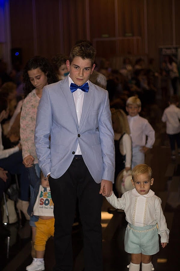 Fotos: Así ha sido el desfile a beneficio de Adisire en Cádiz