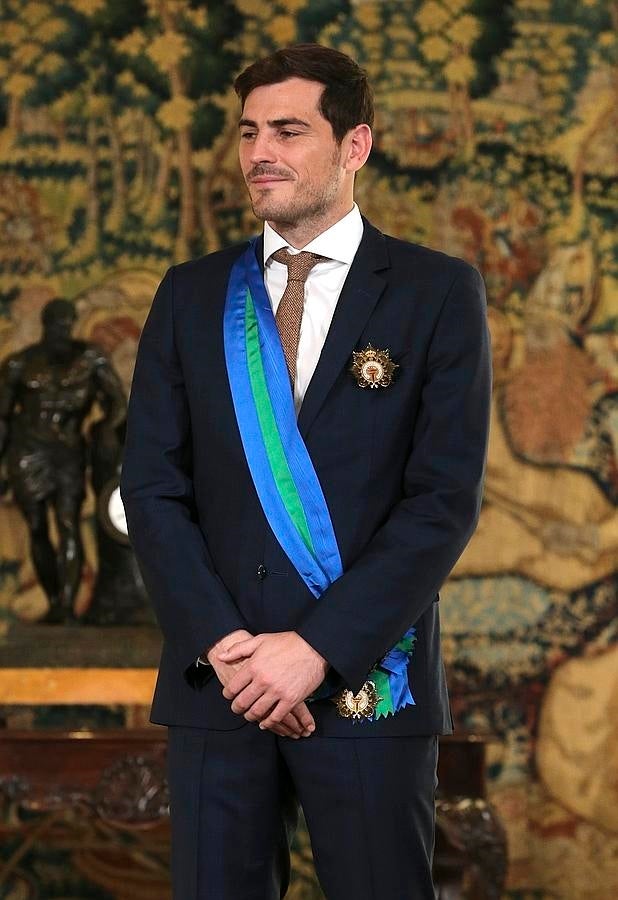 Casillas recibe la Gran Cruz de la Orden al Mérito Deportivo. 