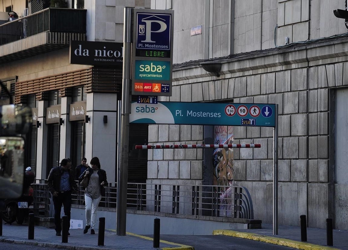 7. Las restricciones del 50 por ciento del tráfico en Madrid cuando se produzcan episodios de alta contaminación también afectarán de manera directa a las motos en el nuevo protocolo