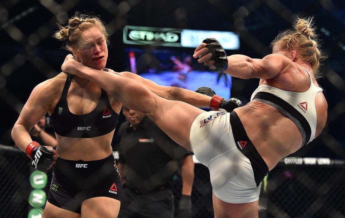 La derrota de Ronda Rousey, en imágenes
