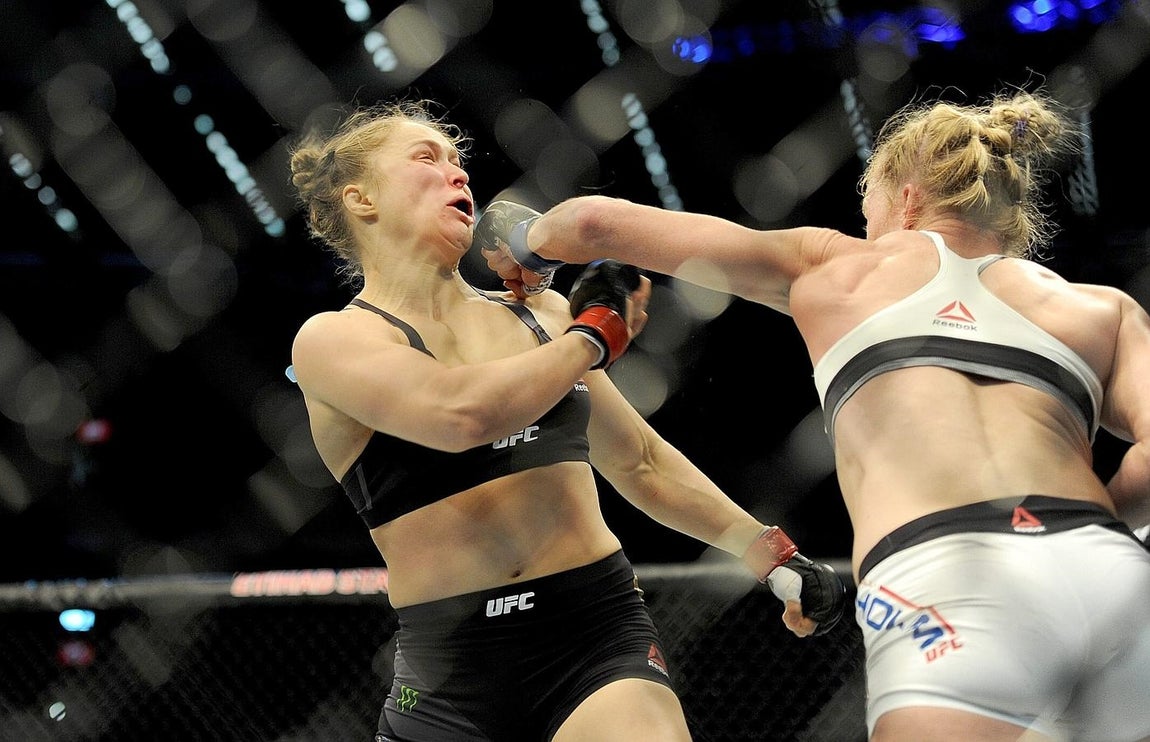 La derrota de Ronda Rousey, en imágenes