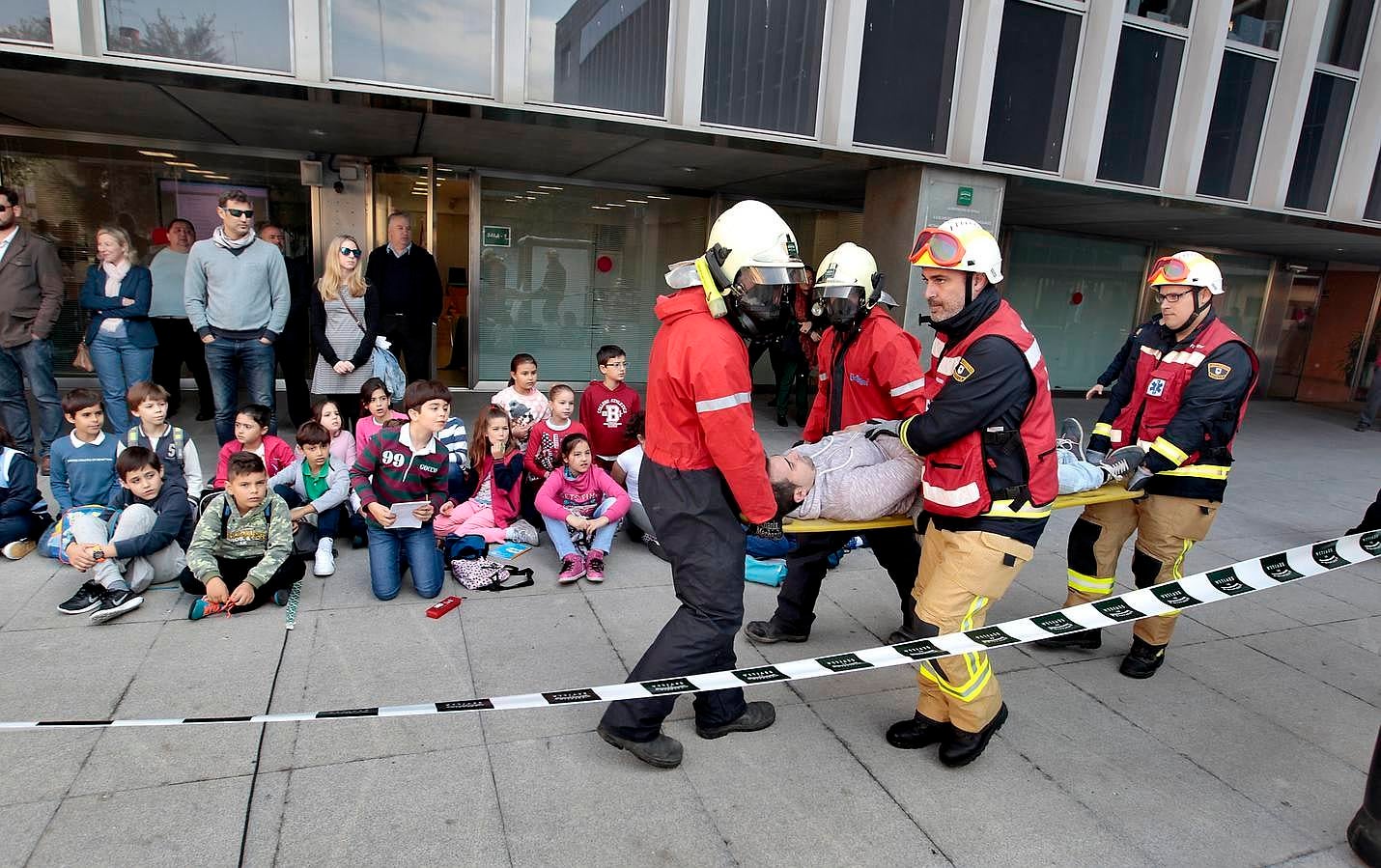 La Diputación enseña cómo actuar en caso de emergencia