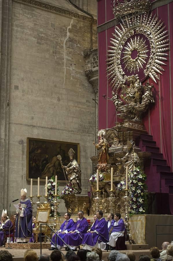 Así se vivió en Sevilla el funeral de la duquesa de Alba