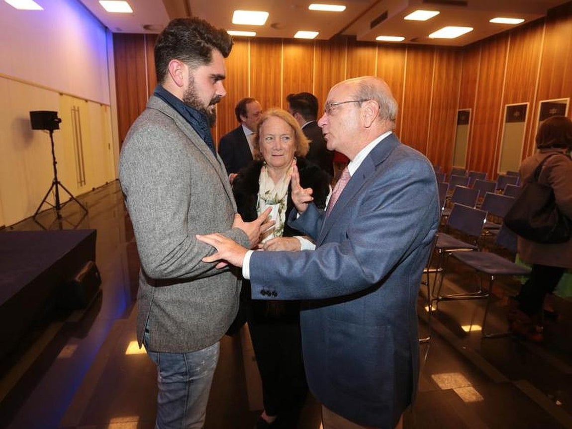 Debate sobre la gastronomía gaditana en el ciclo Cádiz es futuro con Carlos Maribona