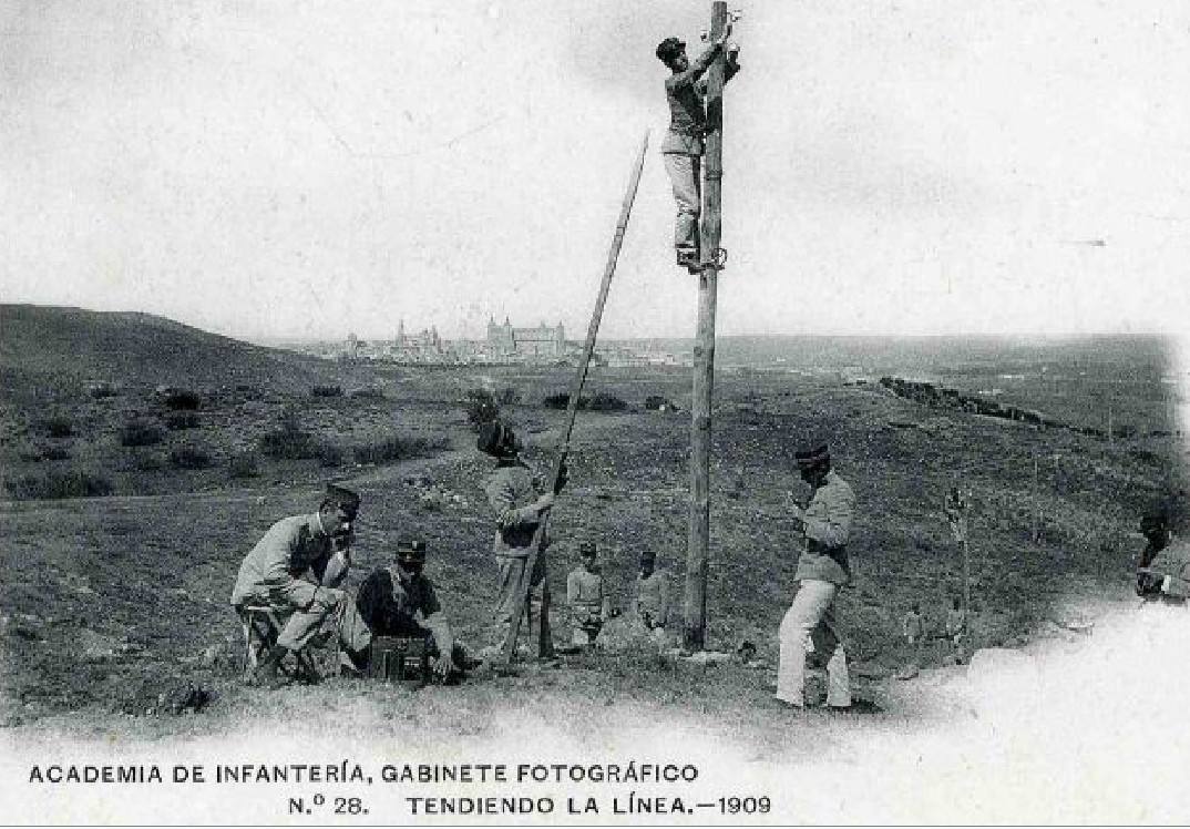 Postal con ejercicios de telegrafía en los Alijares en 1909