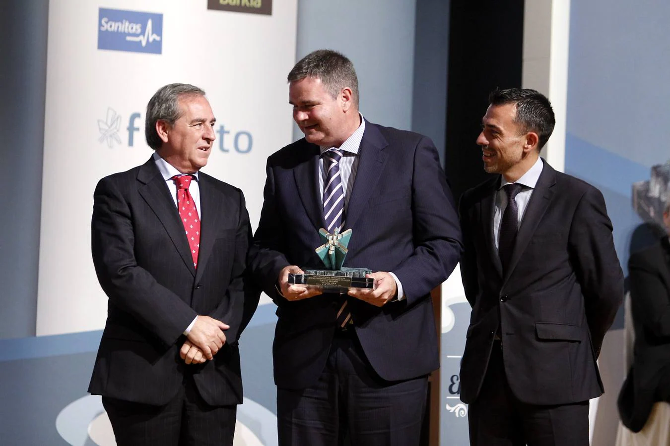 Aguas Valtorre recibió el premio a la empresa comprometida con las normas de calidad