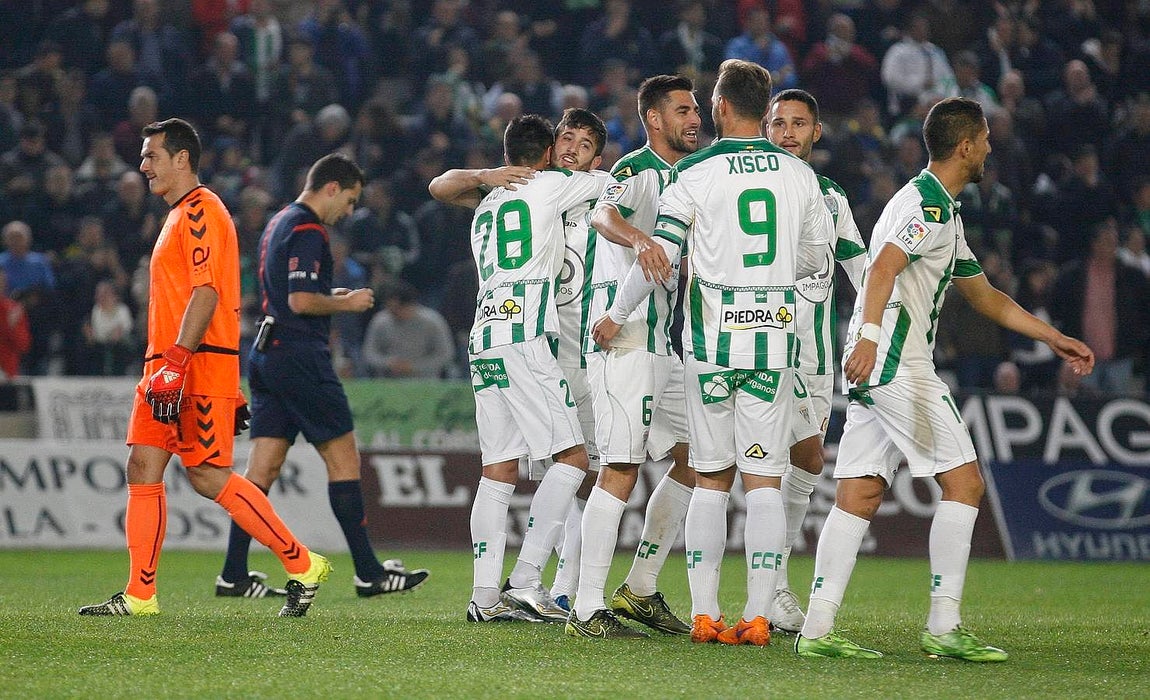 En imágenes, el Córdoba-Oviedo