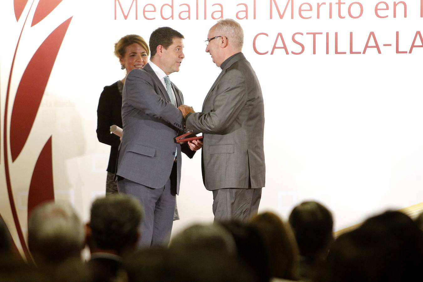 Brillante entrega de las Medallas al Mérito en la Iniciativa Social de 2015