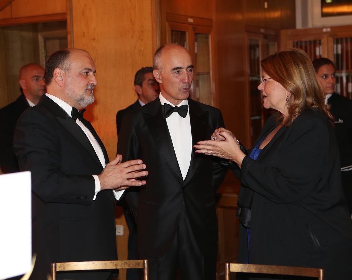 Las imágenes más relevantes de unos concurridos premios Mariano de Cavia. 