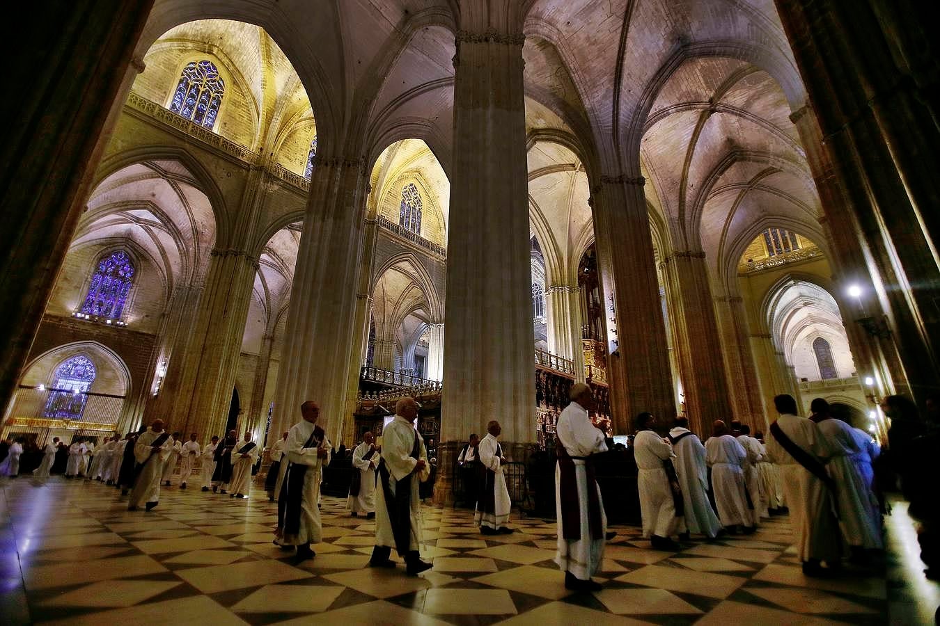 Misa de la apertura del Año de la Misericordia en la Catedral de Sevilla