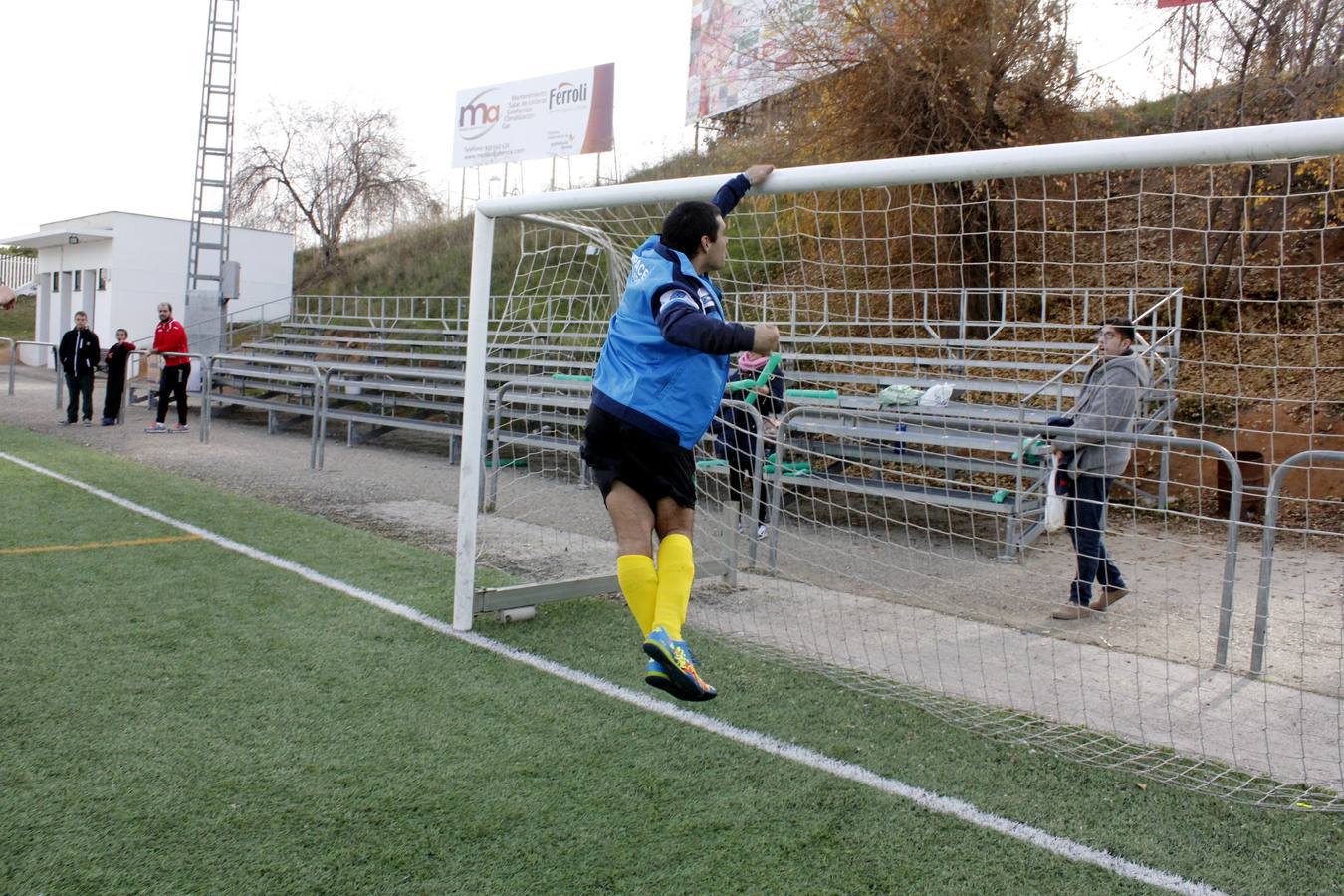 Encuentro solidario de fútbol