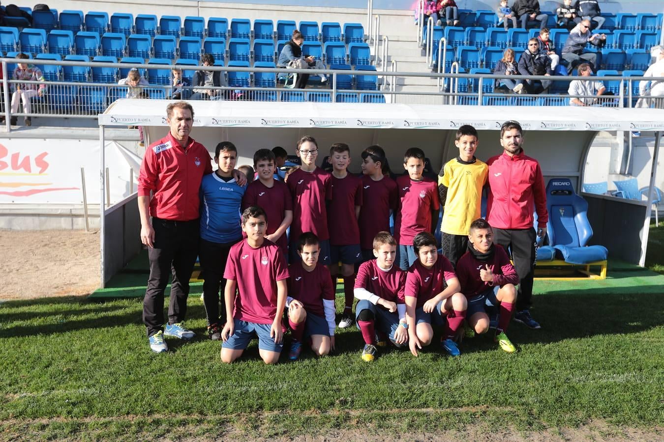 El Carranza acoge el partido benéfico de Reyes Magos en Cádiz