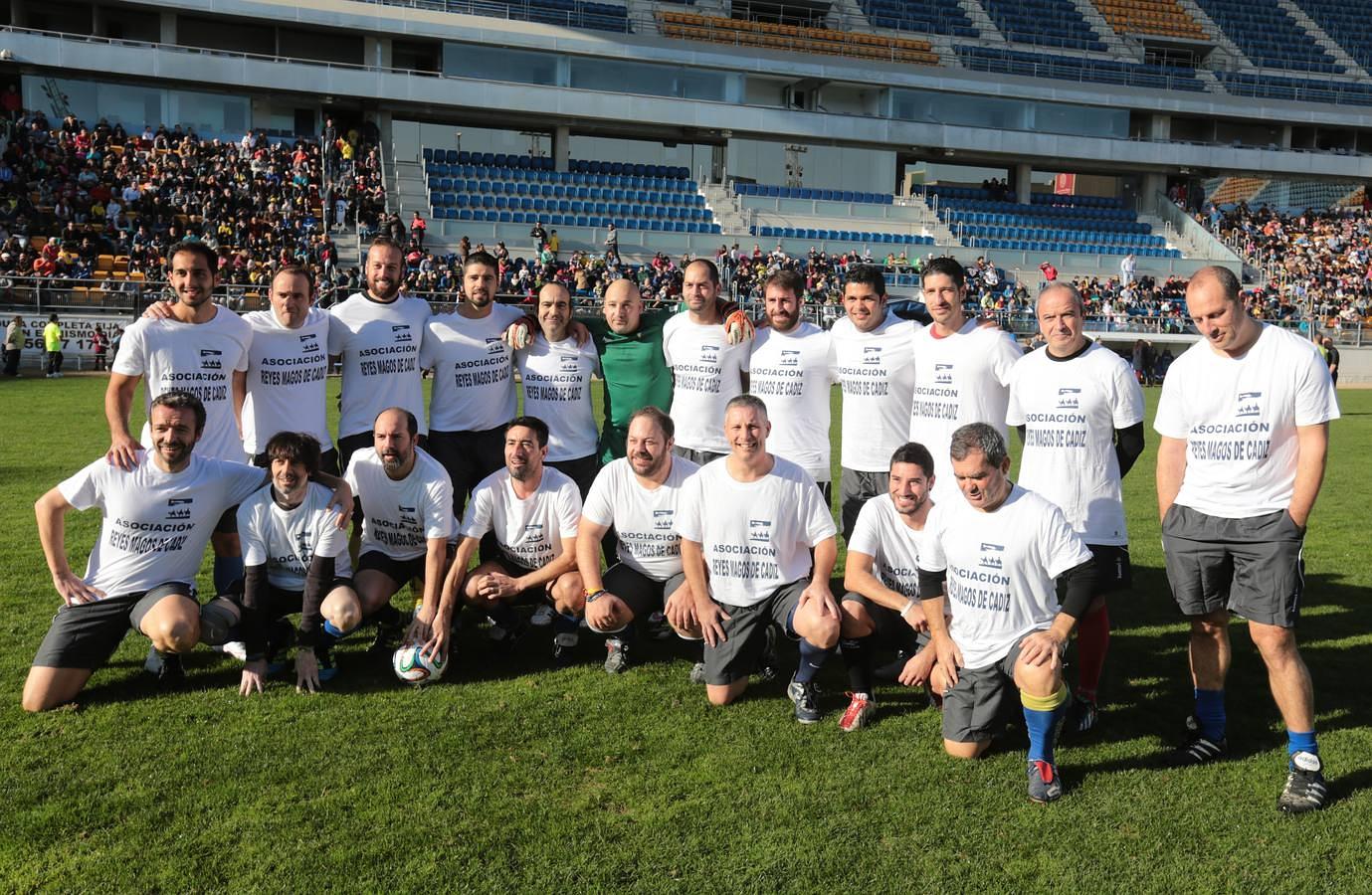 El Carranza acoge el partido benéfico de Reyes Magos en Cádiz