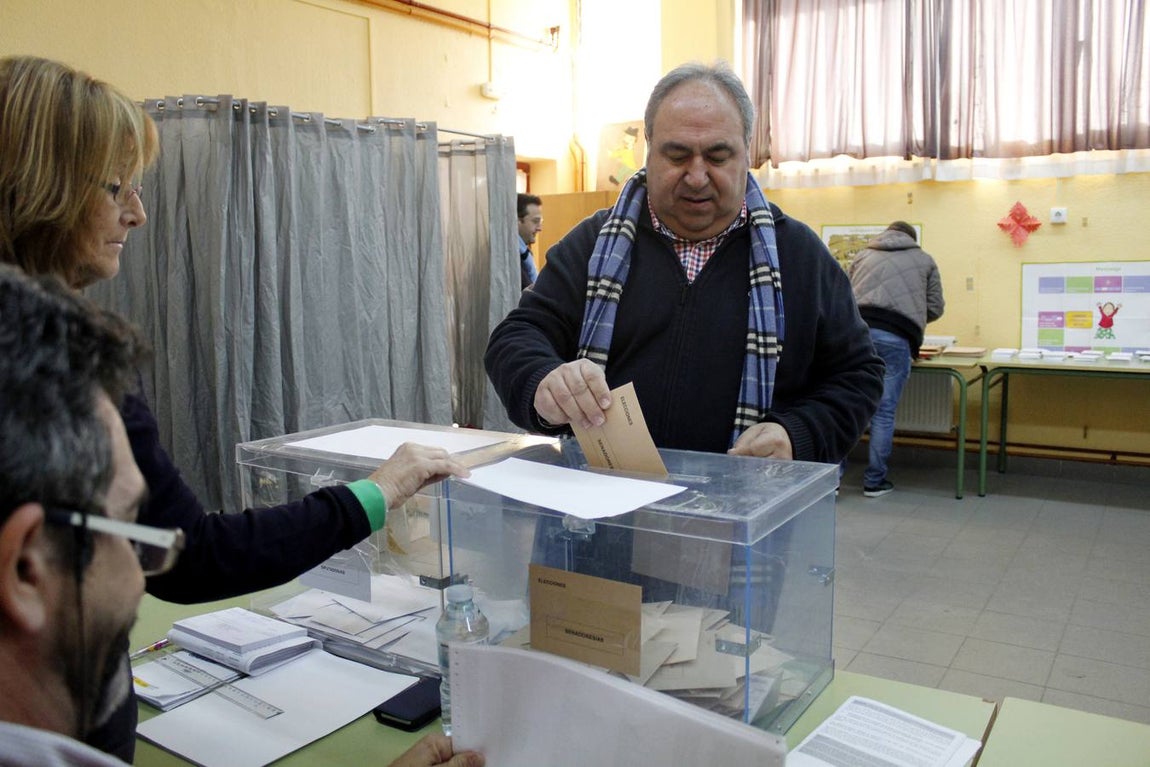 El popular, Vicente Tirado. 