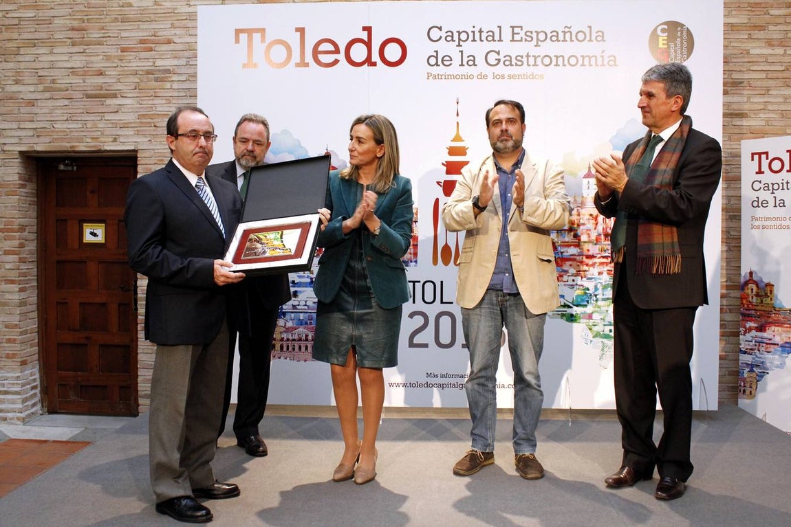 La entrega de placas a los empleados municipales, en imágenes