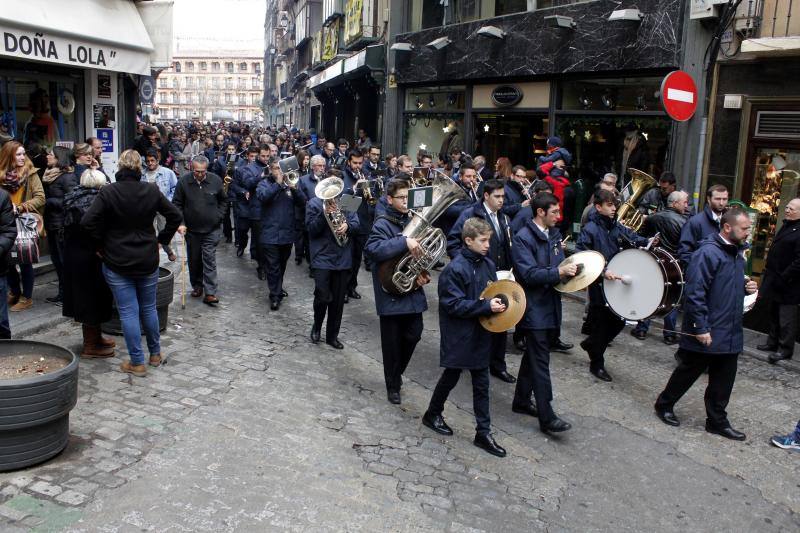 Pasacalles, bandas y música por las calles del Casco