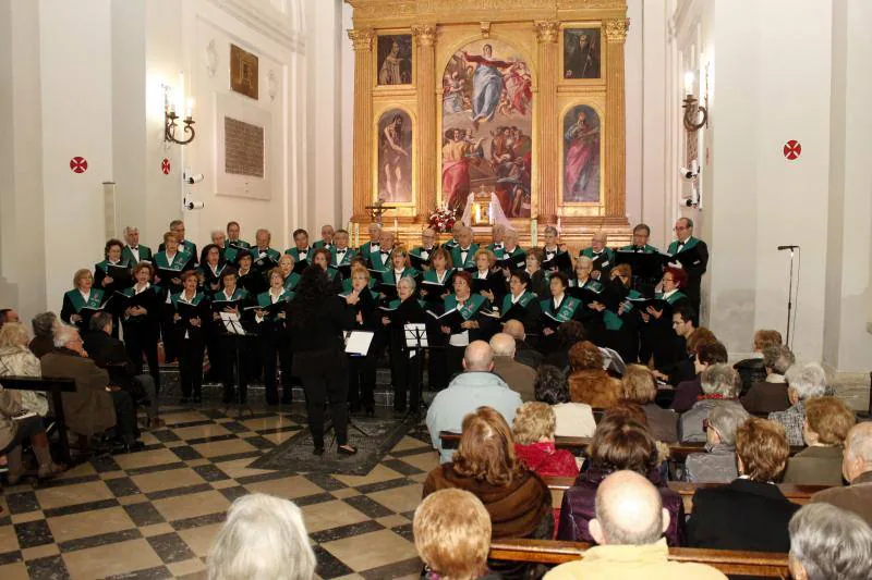 El coro de la Universidad de Mayores en el convento de Santo Domingo el Antiguo