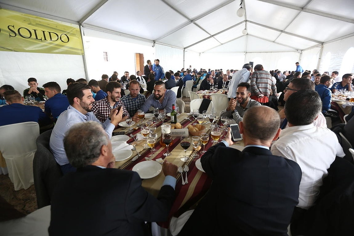 Fotos: Así celebra el Cádiz CF su comida de Navidad