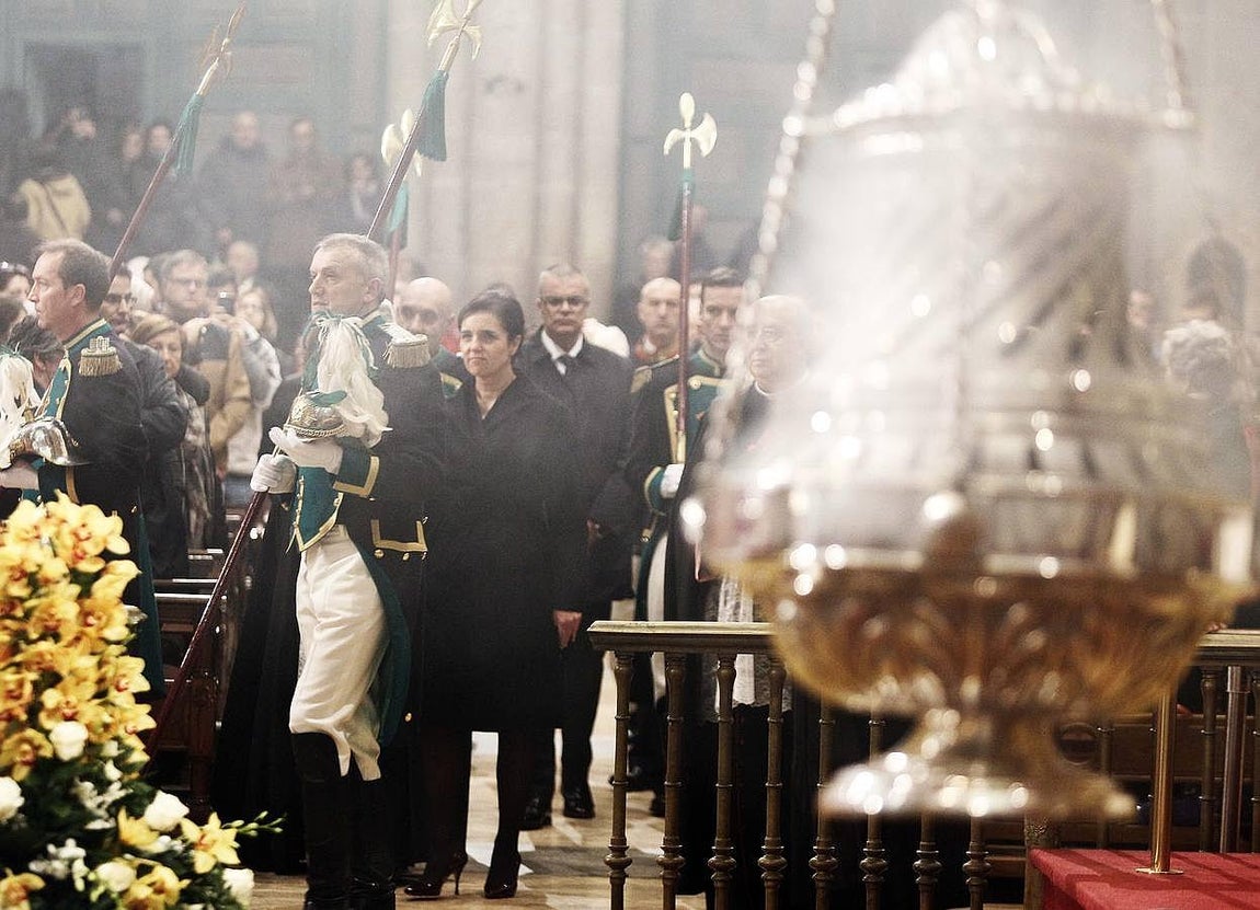 Pilar Rojo defendió la libertad religiosa y criticó el laicismo de las marcas blancas de Podemos en su discurso. 