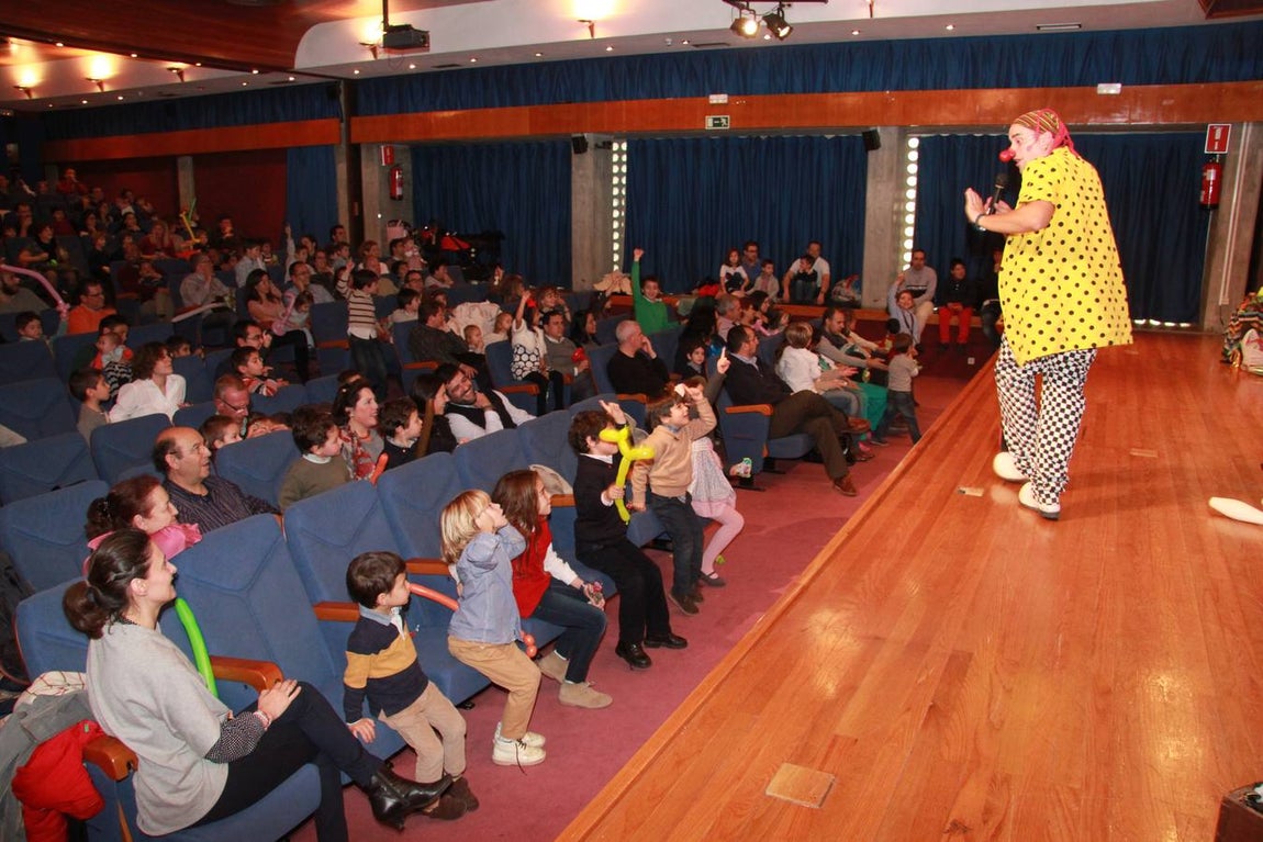 Los Reyes Magos visitan el hospital de Toledo