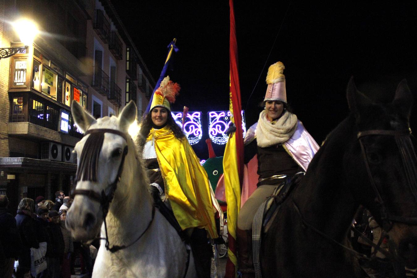 Los Reyes Magos reparten ilusión entre los niños toledanos