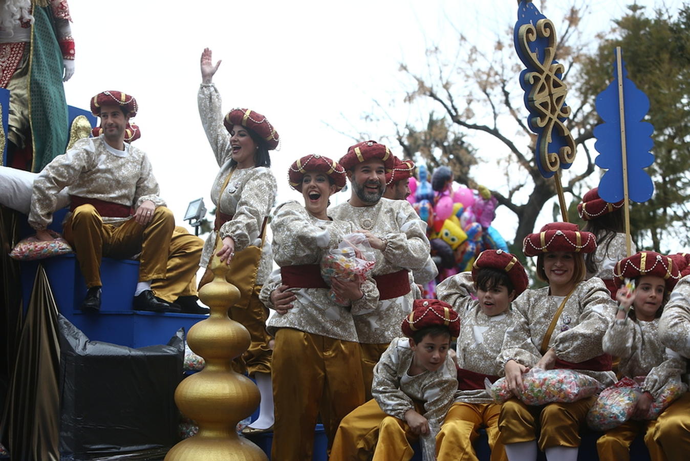 Fotos: Cabalgata de los Reyes Magos en Cádiz 2016