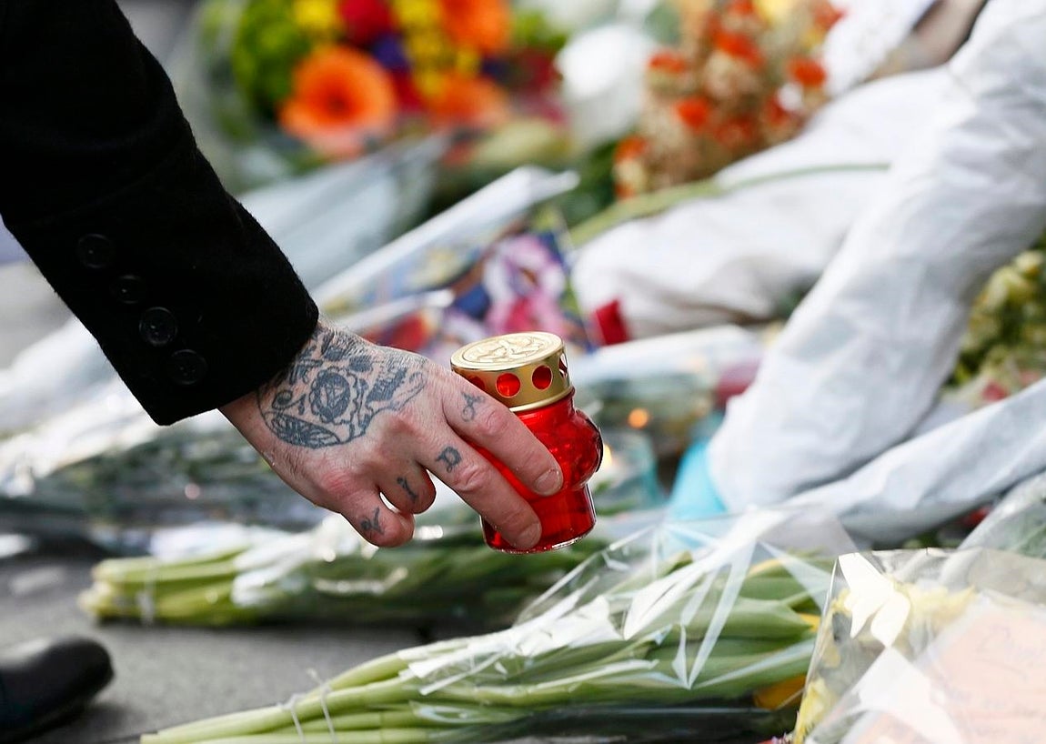 Lágrimas en todo el mundo por David Bowie